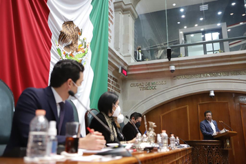 Edomex ha sido víctima de obras fantasma y elefantes blancos