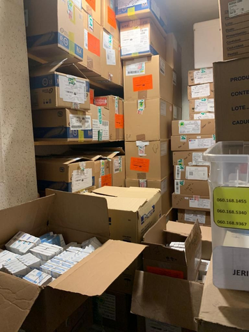 Corrupción en ISEM; hospitales inundados de medicamento caduco