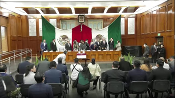 Presentan Paquete Fiscal 2024, sin admitir preguntas de la prensa