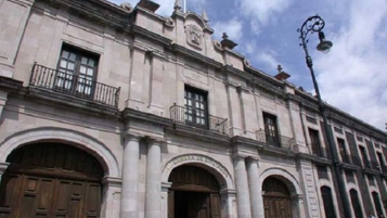 Las opacidades históricas del PAC y su inminente regreso