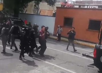 Alcalde de Toluca, Raymundo Martínez, ordena detención arbitraria