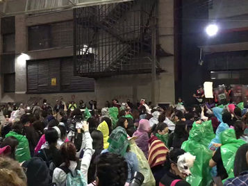 Miles de mujeres se lanzan en protesta por feminicidio de Ingrid