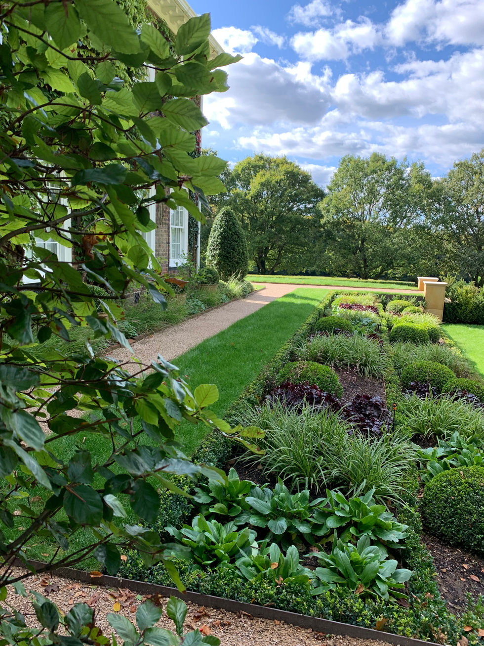 Precision paths of gravel and fine turf