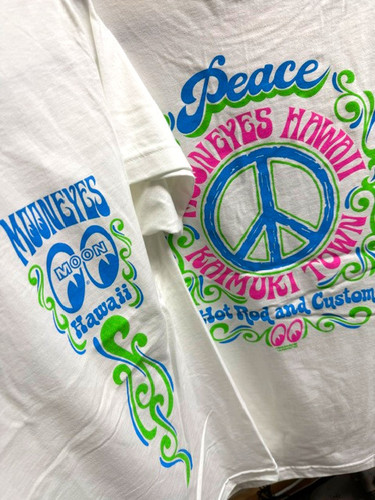 Peace Kaimuki Town on White | MOONEYES HAWAII