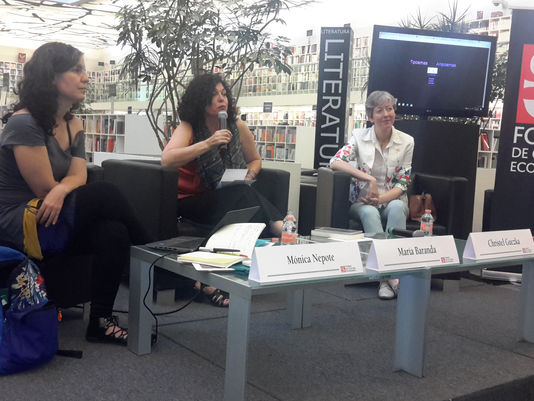 Charla sobre poesía en la Rosario Castellanos