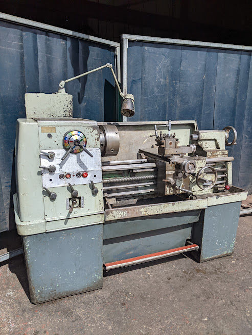 Thumbnail: Colchester Triumph Gap Bed Centre Lathe