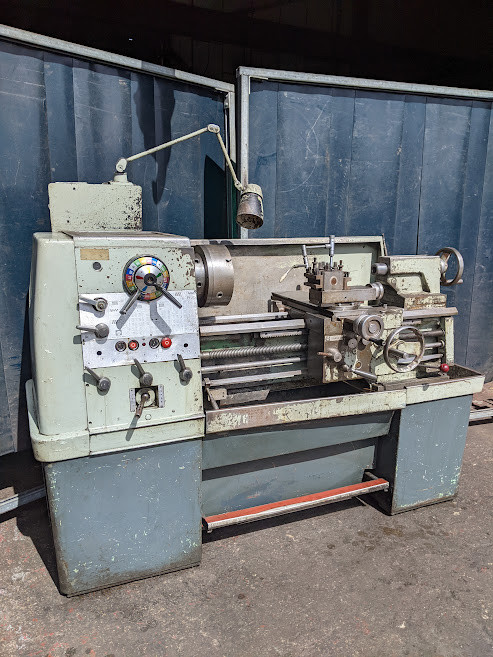Thumbnail: Colchester Triumph Gap Bed Centre Lathe
