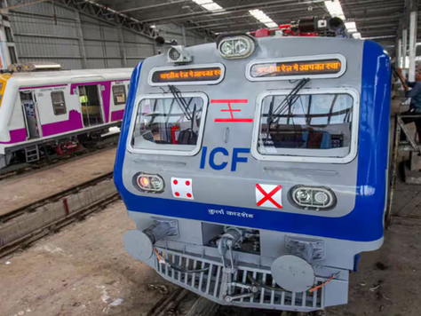 Peak Hour में AC फेल, मुलुंड स्टेशन पर 15 मिनट फंसी लोकल ,घुटन से 3 यात्रियों की तबीयत बिगड़ी