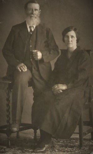 Oupa Andries Burger en Stief Ouma