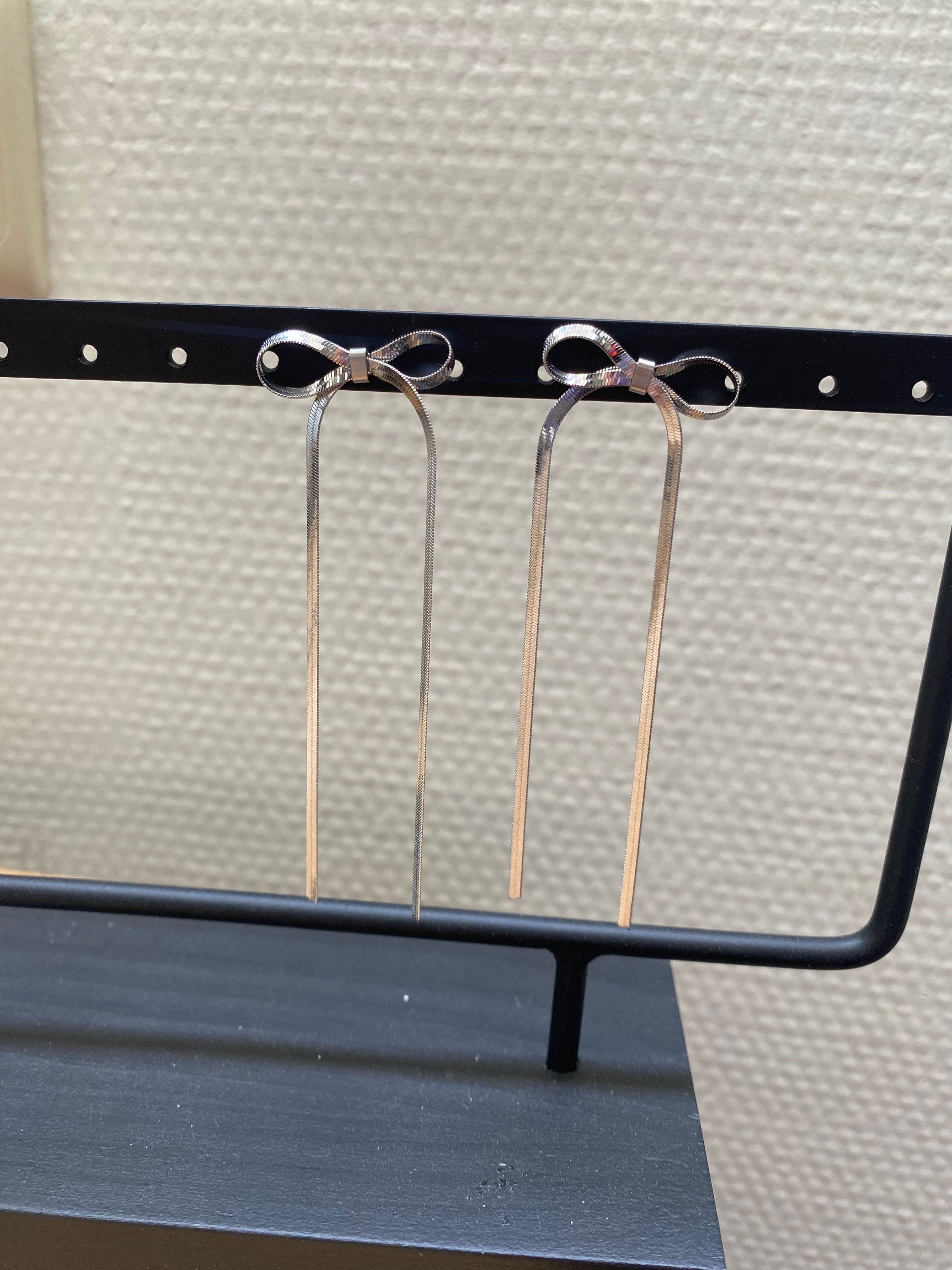 Oorbellen strikjes - Zilver