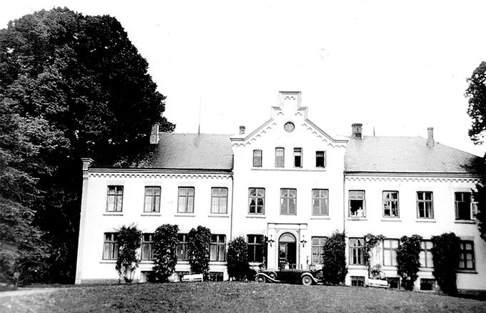 Gut-Bossee-Herreenhaus-1936.jpg