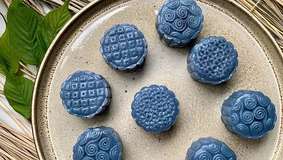 Celebrating the Moon Cake Festival