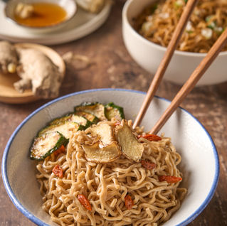 High&Low Ginger with Sesame Protein Noodles