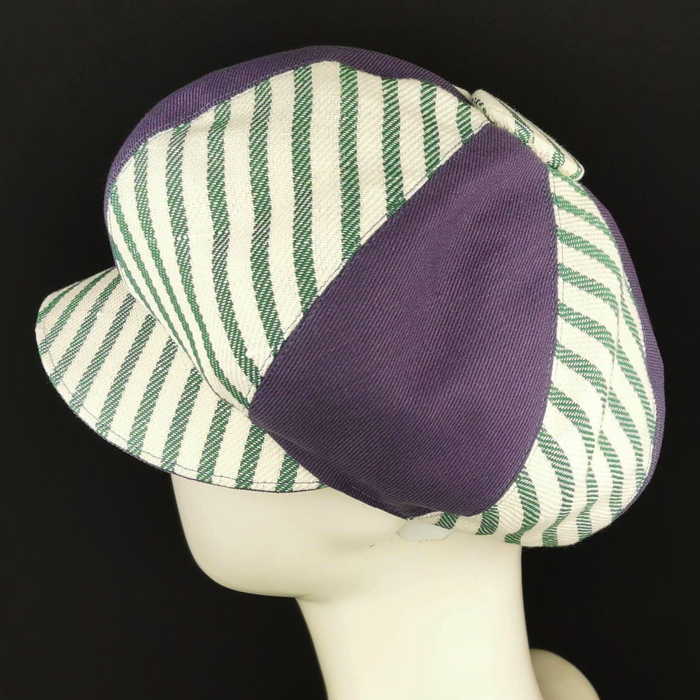 Miniatura: Berretto Visiera in tessuti pregiati di riciclo. Newsboy Cap in upcycled luxury fabrics. JCN Fascinators