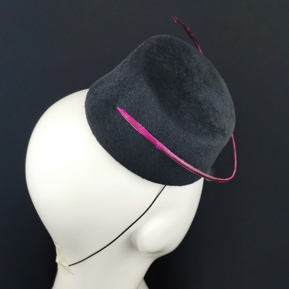 Thumbnail: Cappellino Lapin con Piume, Cappello da Sera, Fur Felt Percher Hat, Evening Hat, Claudia della Frattina JCN Fascinators