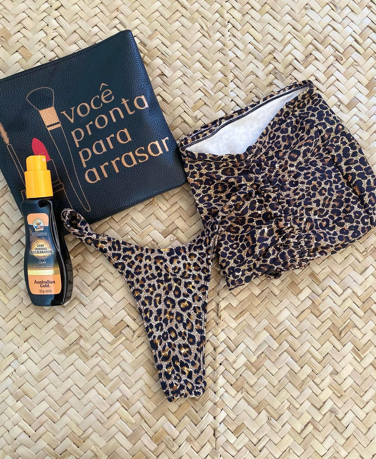 Conjunto Biquíni oncinha com sainha