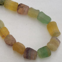 Fluorit Fluoritkette Collier Halskette bunt Steinkette Schmuck Design Peter Loosli Goldschmied Wettingen