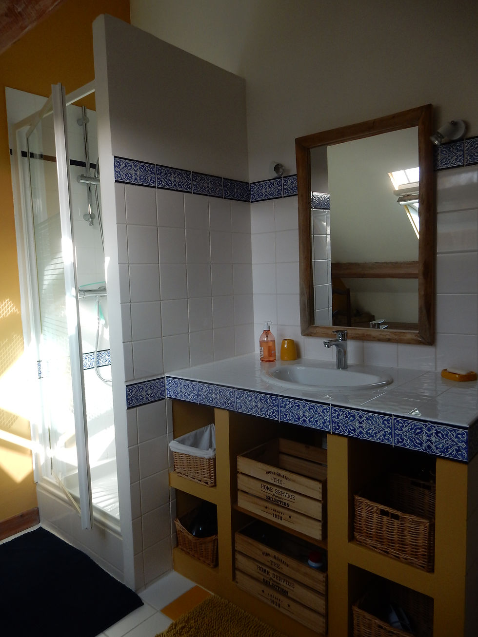 salle d'eau à côté de la chambre Crète