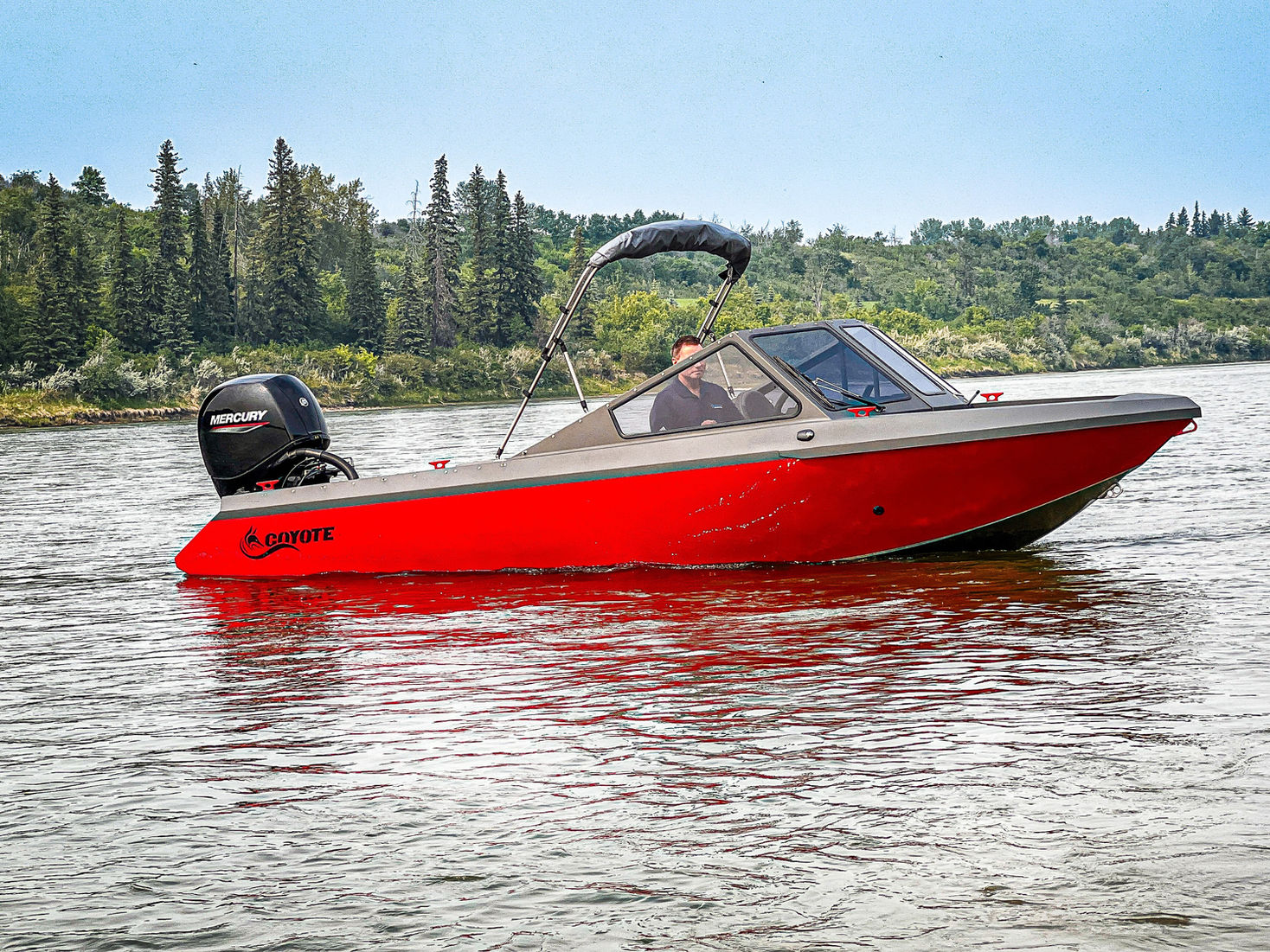 Jet boat viewed from the side