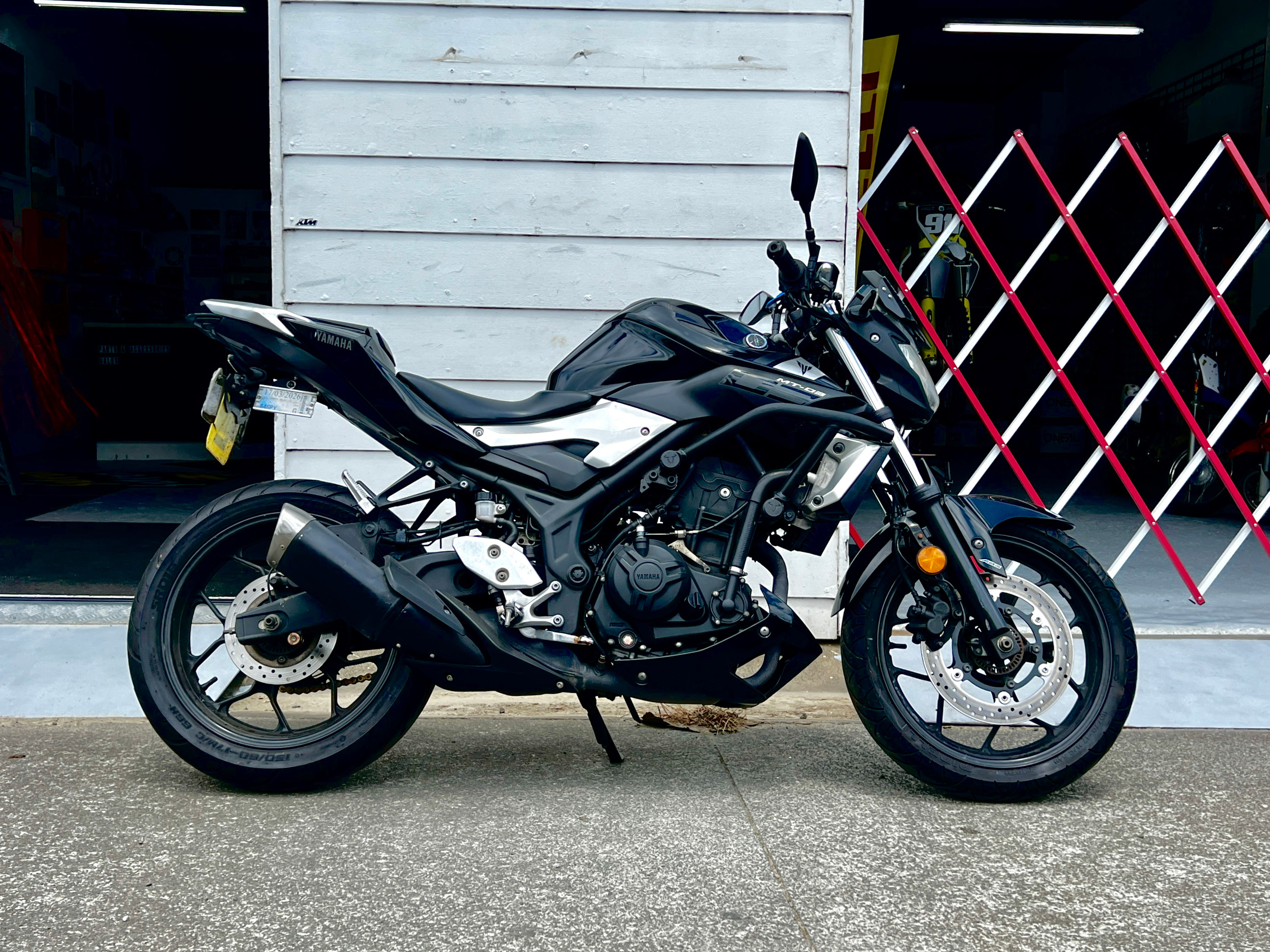 Yamaha MT03 2016