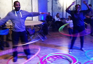 Hoola Hoop vols.JPG