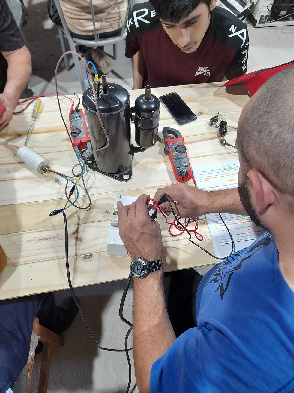 Miniatura: Instalación y Reparación de Sistemas de Refrigeración y Aire Acondicionado