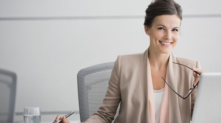 Smiling businesswoman.