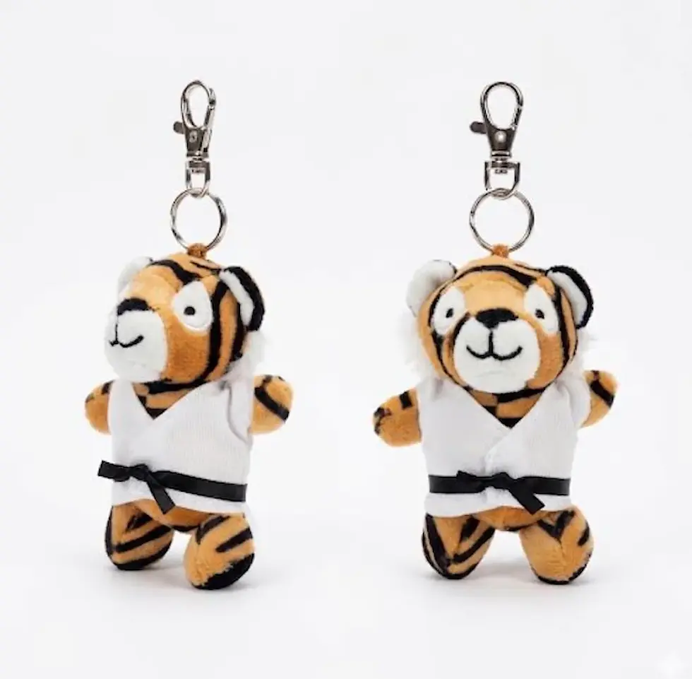 תמונה ממוזערת: תליון חיה מעוצב לתיק האימון