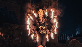 Fire acts - Fire dance 11_edited.jpg