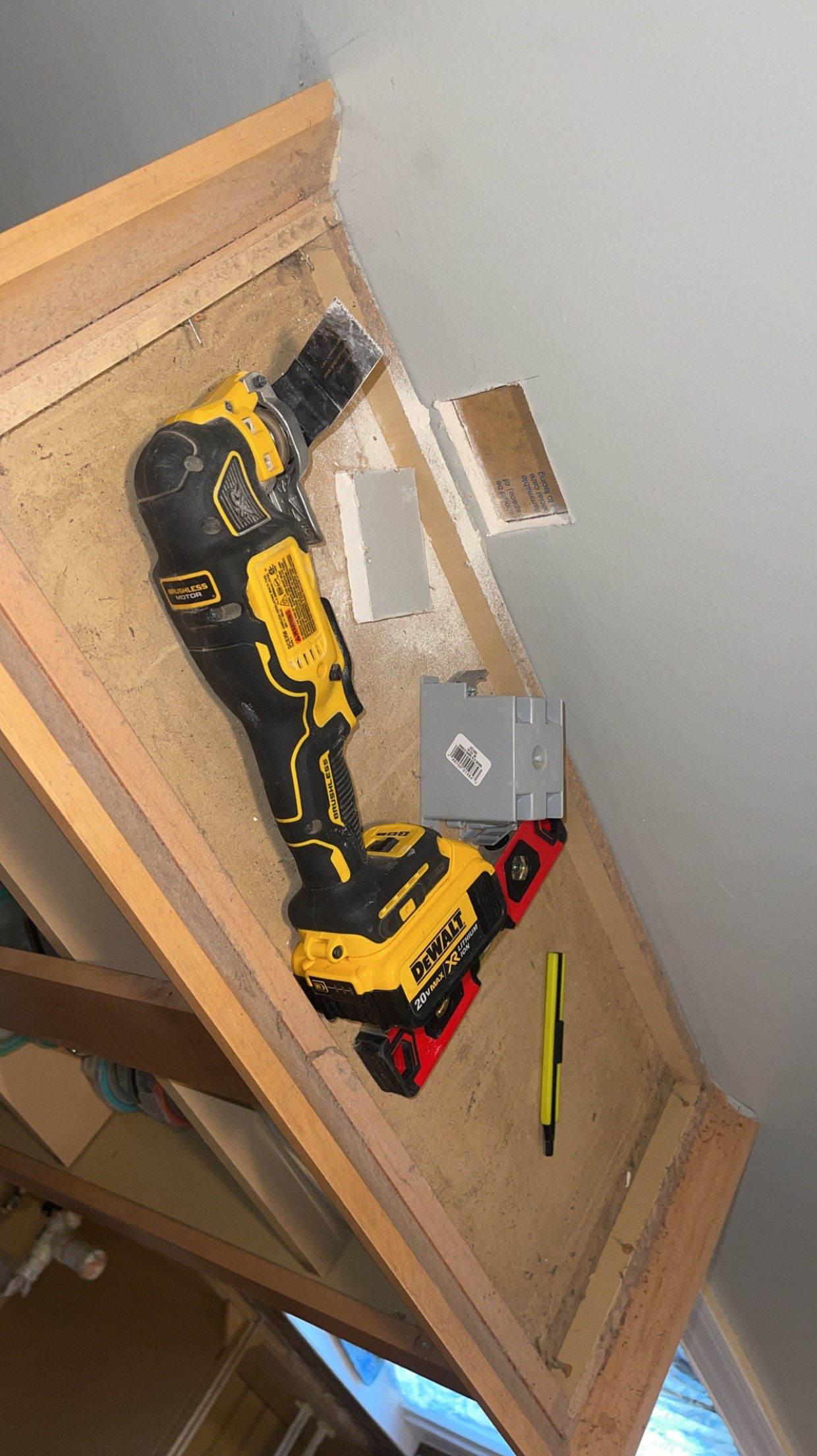 Under-cabinet Lighting