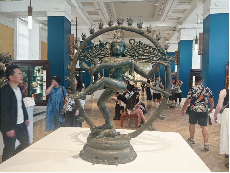 Nataraja, dancing Shiva, in the British Museum's South Asia exhibition. Photo: Camilla Orjuela
