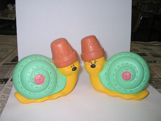 Set of crackpot snails
