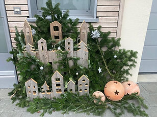 Weihnachtsdeko bei Tag.jpeg