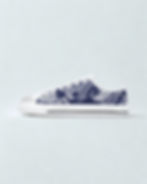 white canvas low top shoes