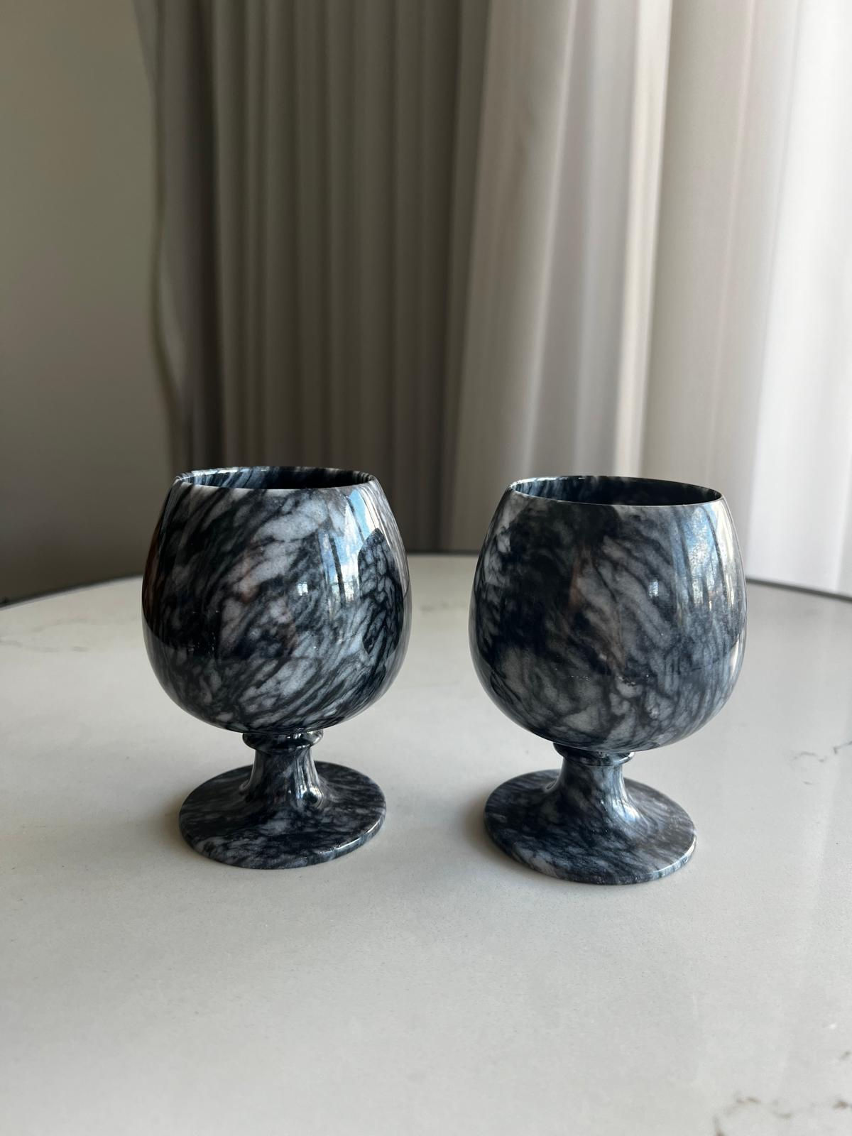 גביעי יין שיש