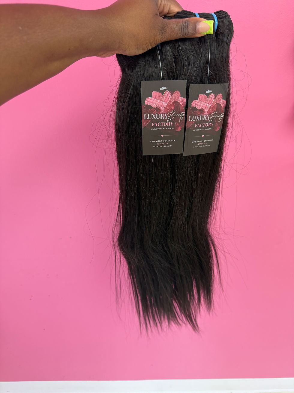 Thumbnail: Luxury Straight Bundle Collection 20”/22”/24” + 18” HD Closure