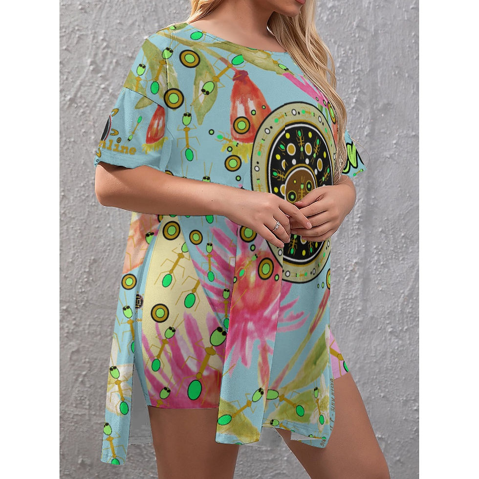 Thumbnail: Women's T-Shirt Side Split and Shorts (Plus Size) Green Ants