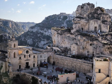 Matera. Un salto nel neolitico.
