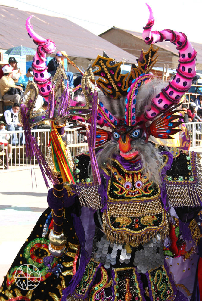 Diablo del carnevale di Oruro in Bolivia