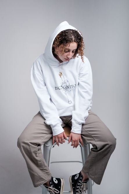 Product Shoot Em-White