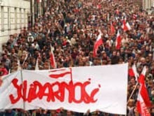 Poland-Solidarity-e1479502342920.jpg