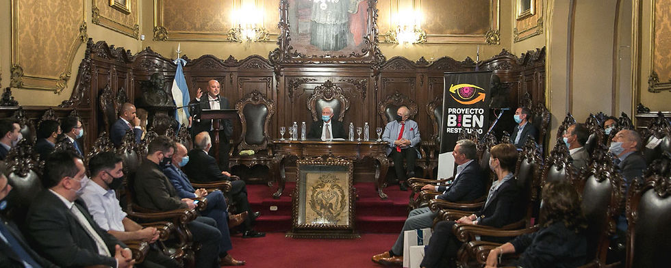 Especialista internacional disertó en la UNC sobre el desmantelamiento patrimonial del crimen organizado
Ricardo Pristupluk