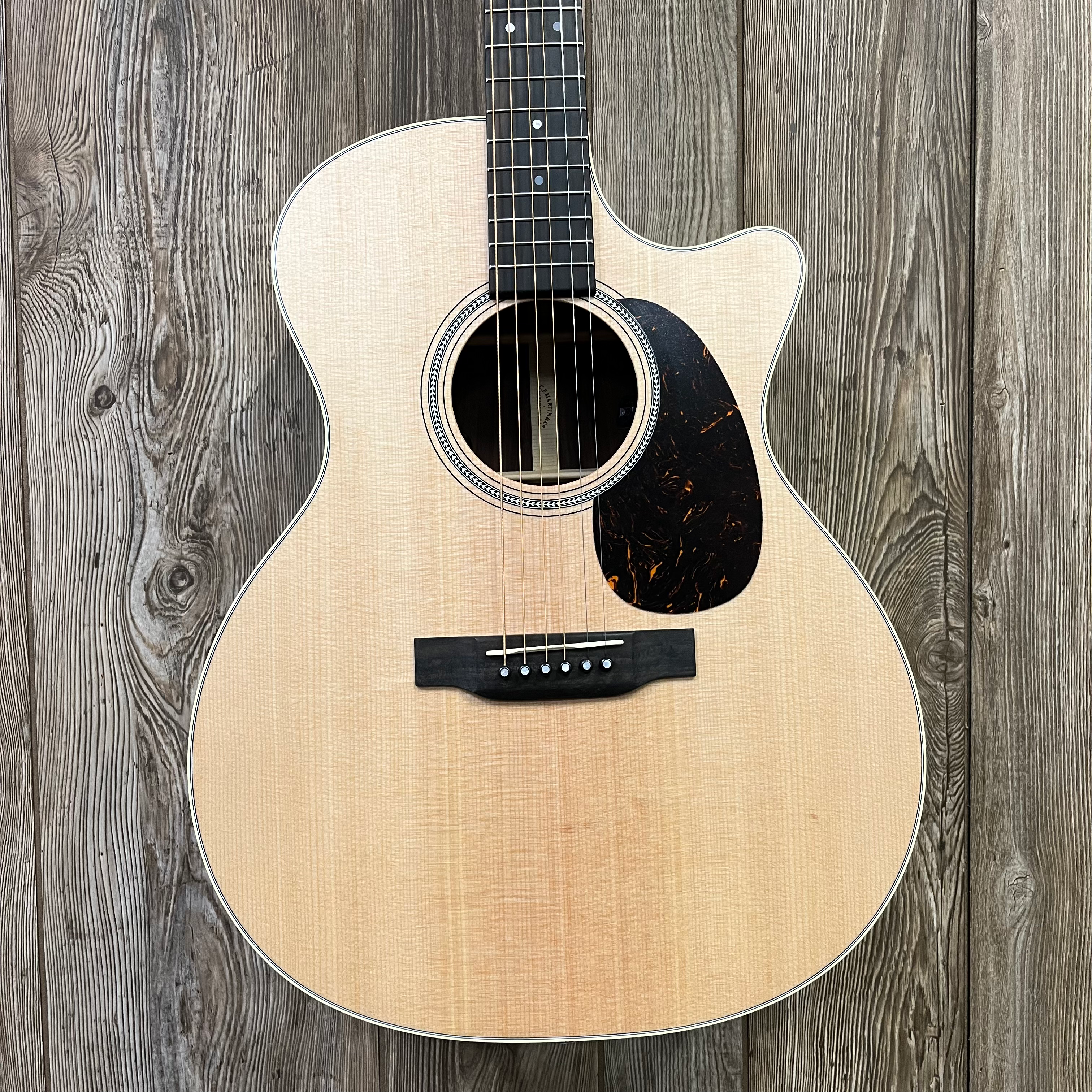 Martin GPC-16E Rosewood Acoustic / Electric Guitar w/bag