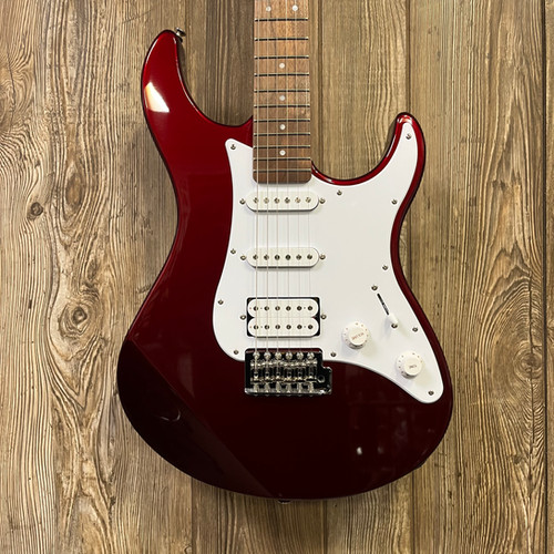 Yamaha Pacifica PAC012 Electric Guitar, Red | morganmusiconline