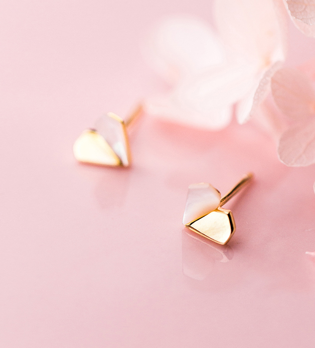 Thumbnail: Gold and Shell Sterling Silver Ear Studs - MOOII