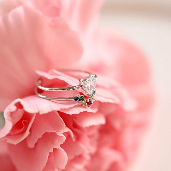 Thumbnail: Double Band Crystal Love Heart Ring - MOOII