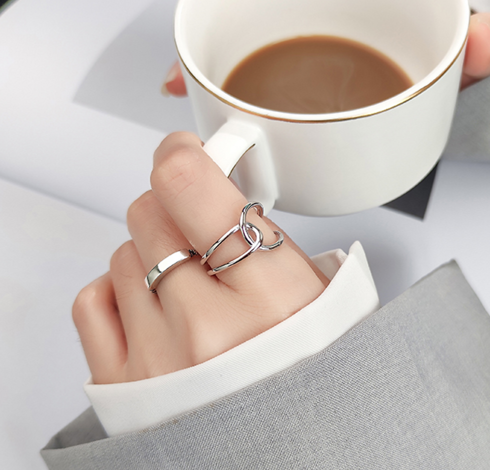 Thumbnail: Waved Line Sterling Silver Ring - MOOII