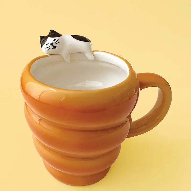 Thumbnail: Decole Concombre Yamaneko Bakery Mug - Cornet