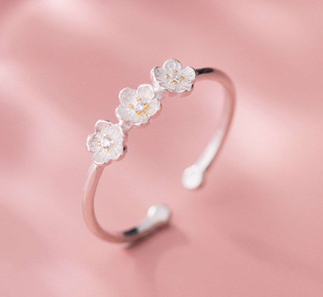 Triple Sakura Open Ring - MOOII