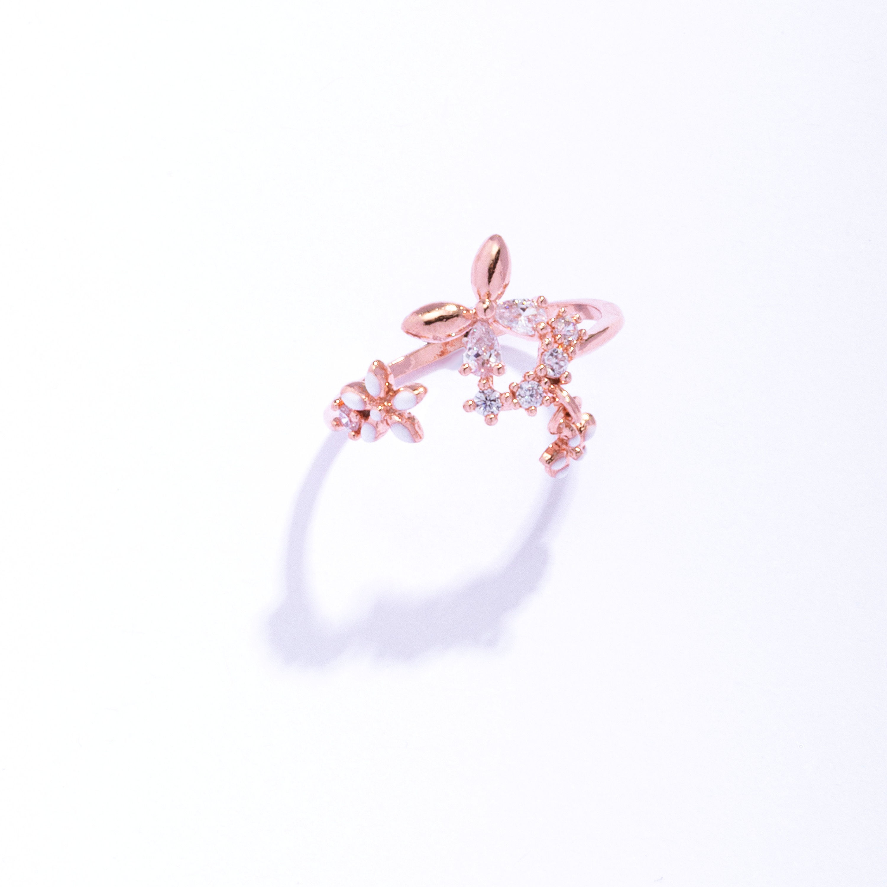 Creamy Lily and Butterfly Pinky Ring - MOOII